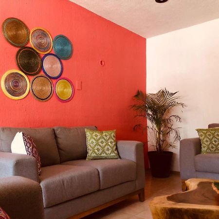 Villa Bugambilia Colonial Charm With Spacious Design And Private Pool Five Minutes From Downtown Mérida Kültér fotó